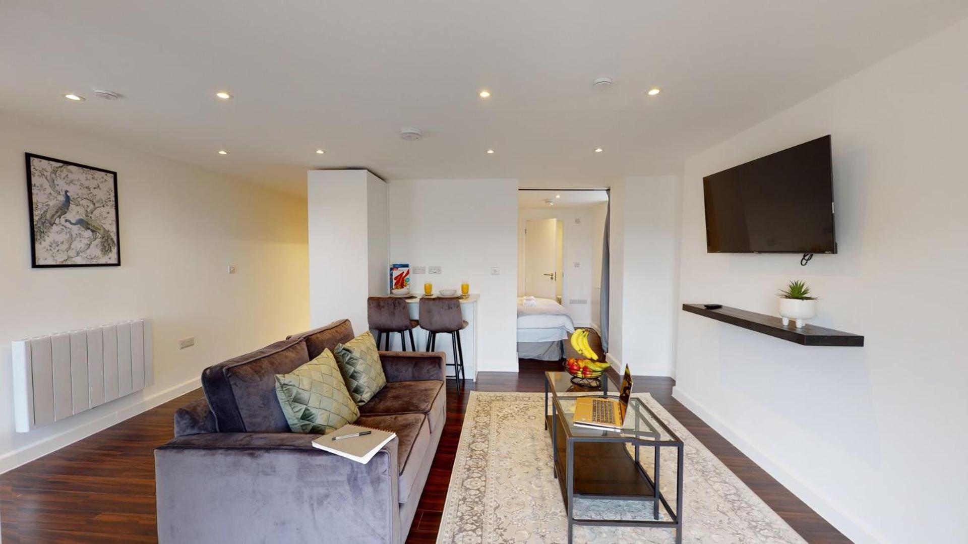 Stylish Apartment W/ Private Garden - Dog Friendly Newport  Bagian luar foto